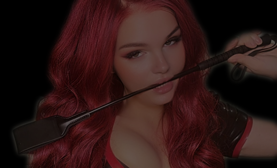 Domme Kitten